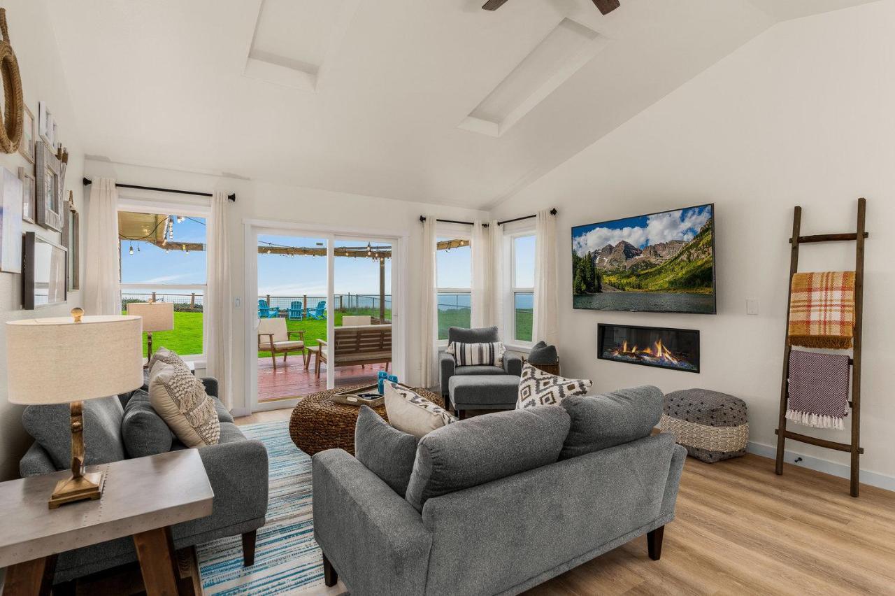 @ Marbella Lane - Wave House, Your Oceanfront Retreat! オークハーバー エクステリア 写真