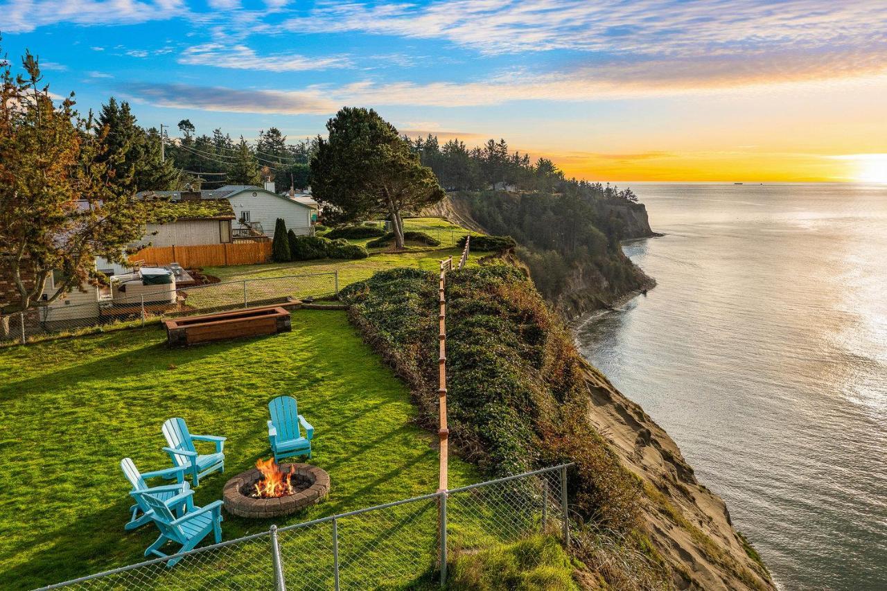 @ Marbella Lane - Wave House, Your Oceanfront Retreat! オークハーバー エクステリア 写真